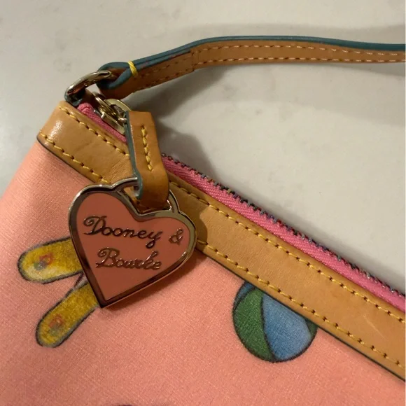 EOC Dooney & Bourke Pink Miami Beach Wristlet - Picture 4 of 7